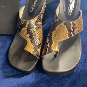 Vintage Via Spiga shoes python print